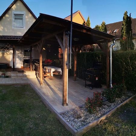 Villa Kotnyek Nyaralo Balatonkeresztúr Exterior foto
