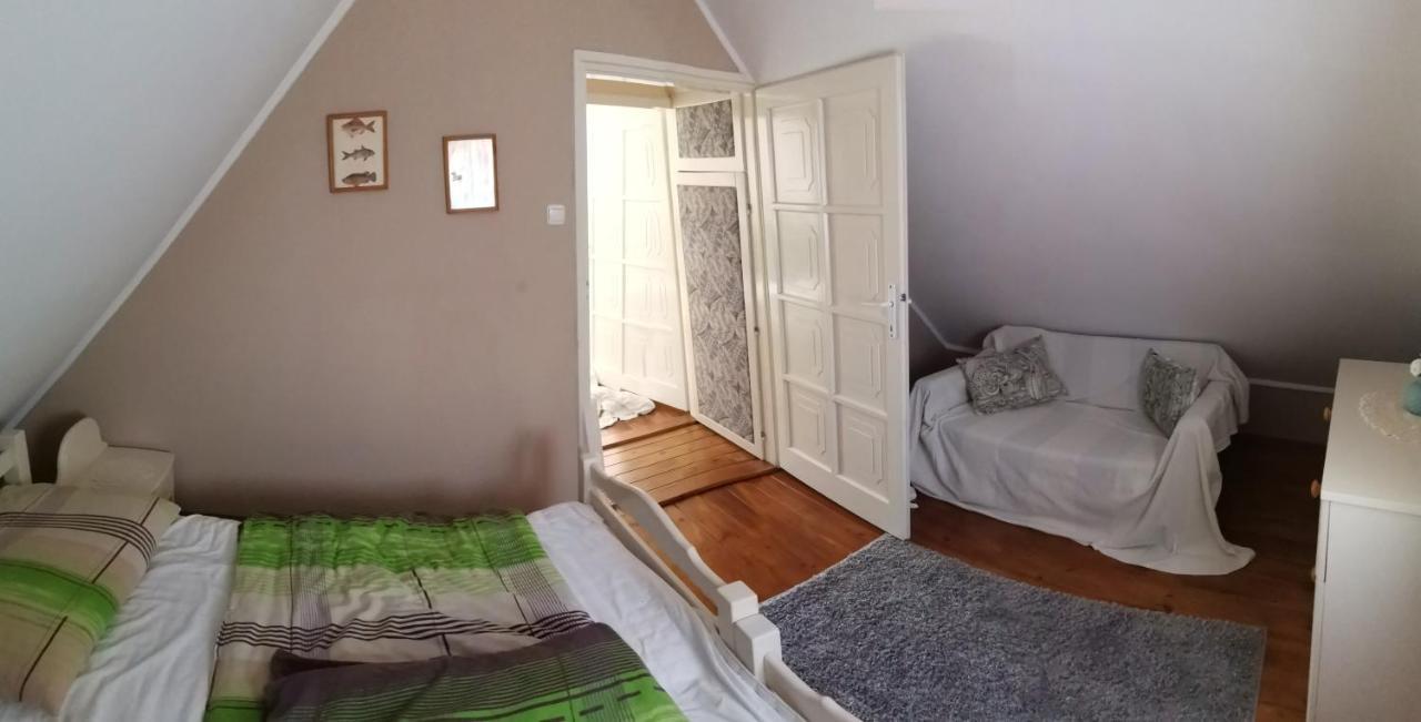 Villa Kotnyek Nyaralo Balatonkeresztúr Exterior foto